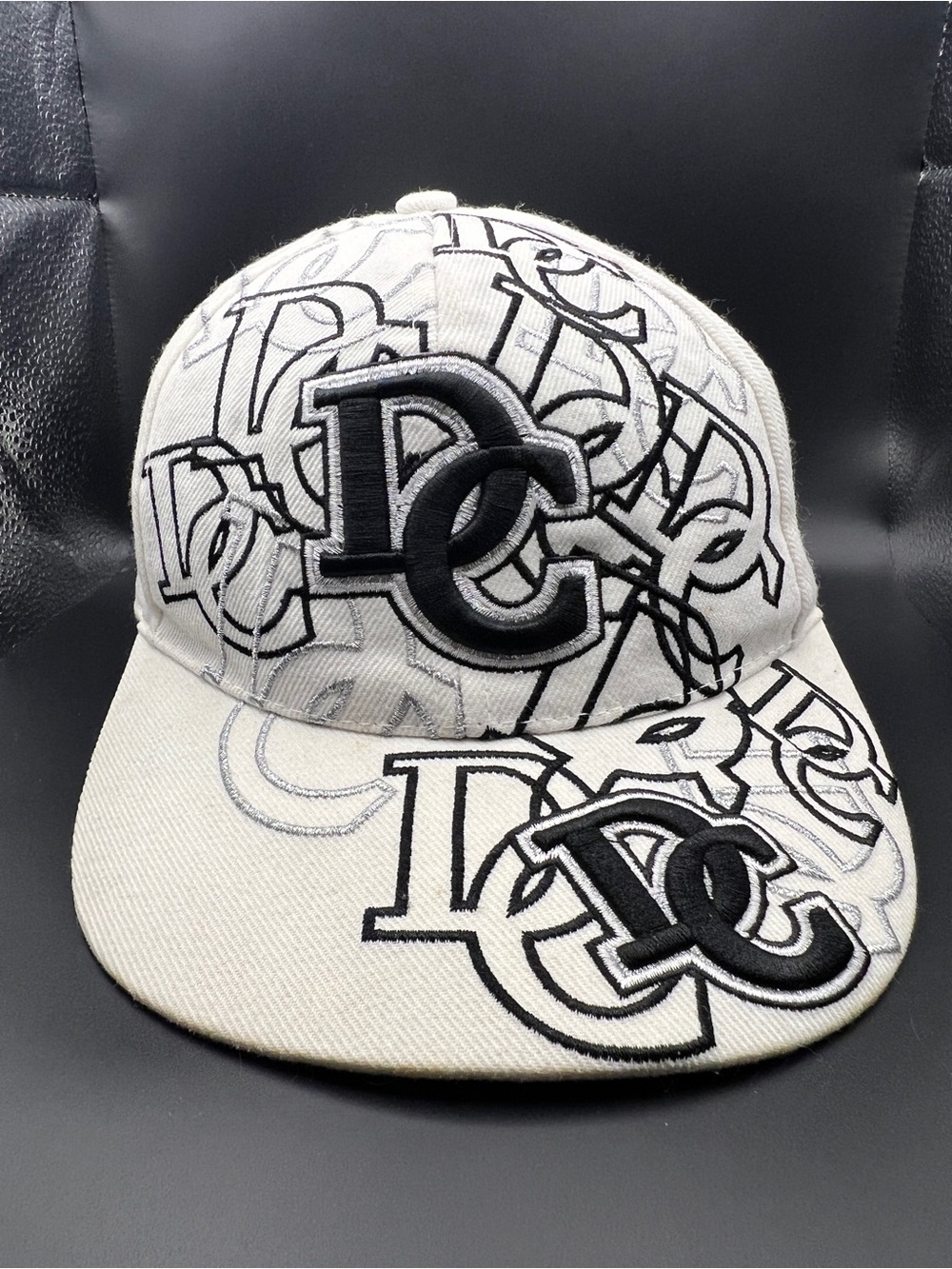 DC White and Black All-Over Logo Snapback Hat Size S